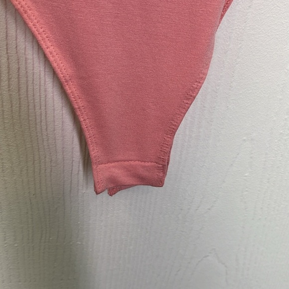 A New Day - NWT Coral Pink Swoop Front Spaghetti Strap Snap Bodysuit Size Small - Picture 8 of 11